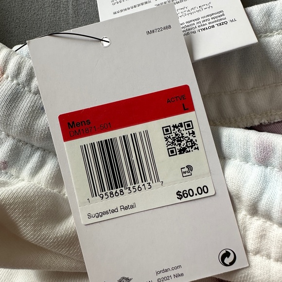 Air Jordan All over print Tie Dye shorts - Picture 5 of 5